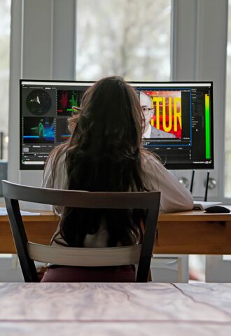 Benefits of professional video editing services (1) display